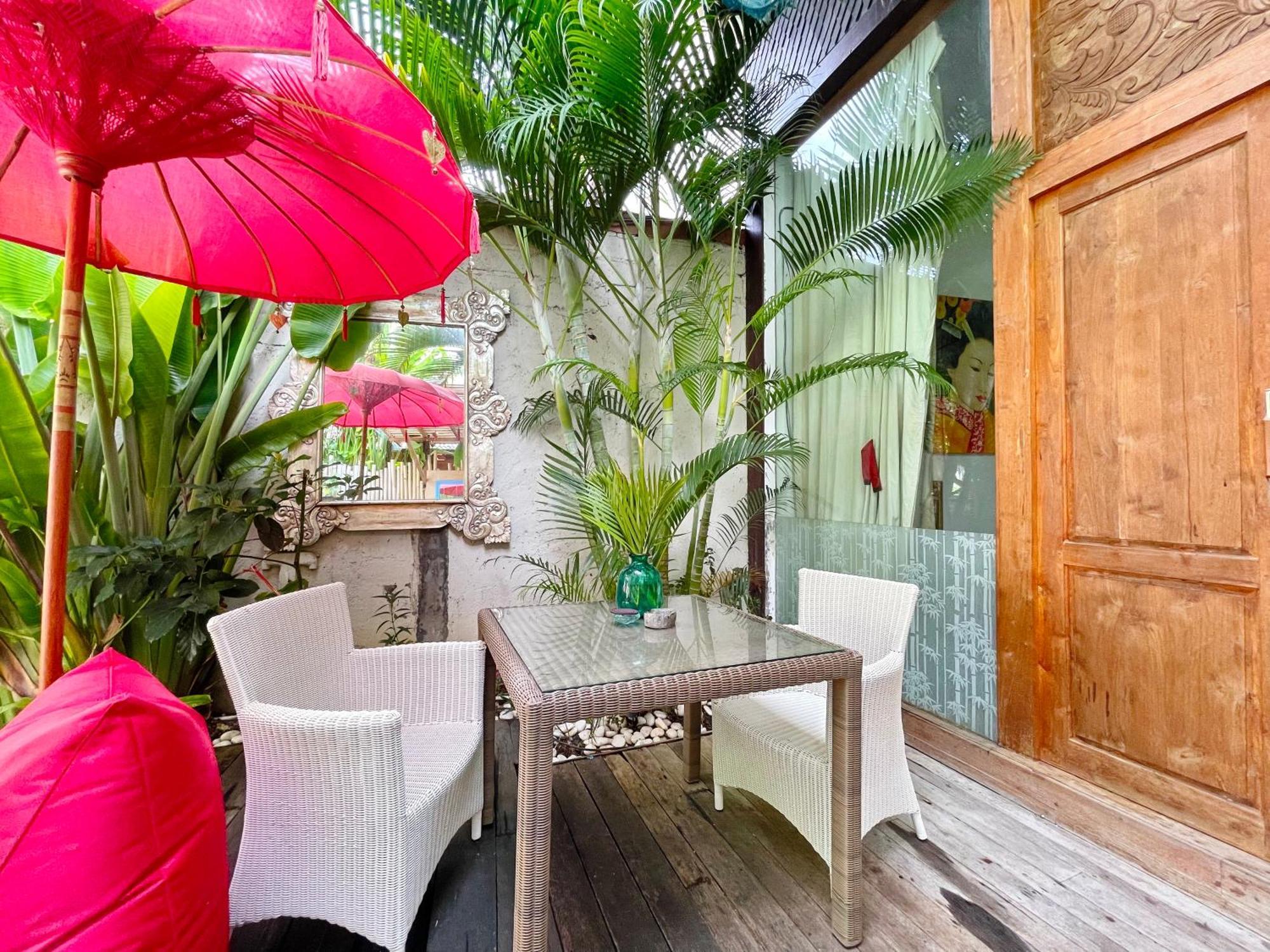 The Secret Jungle Villas Seminyak Eksteriør bilde