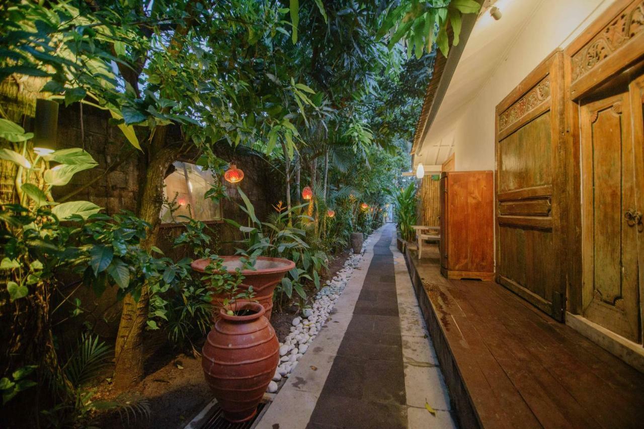 The Secret Jungle Villas Seminyak Eksteriør bilde
